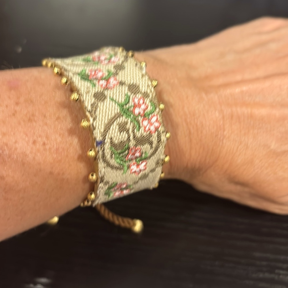 T Monogram Tory Burch Multicolor Bracelet New with out tags